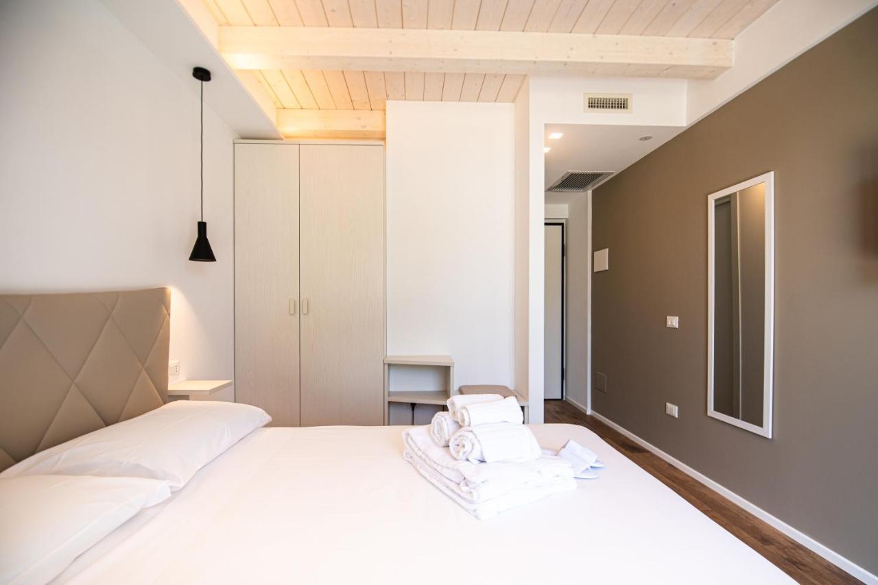 La Perla Relais Bed & Breakfast Numana Eksteriør bilde