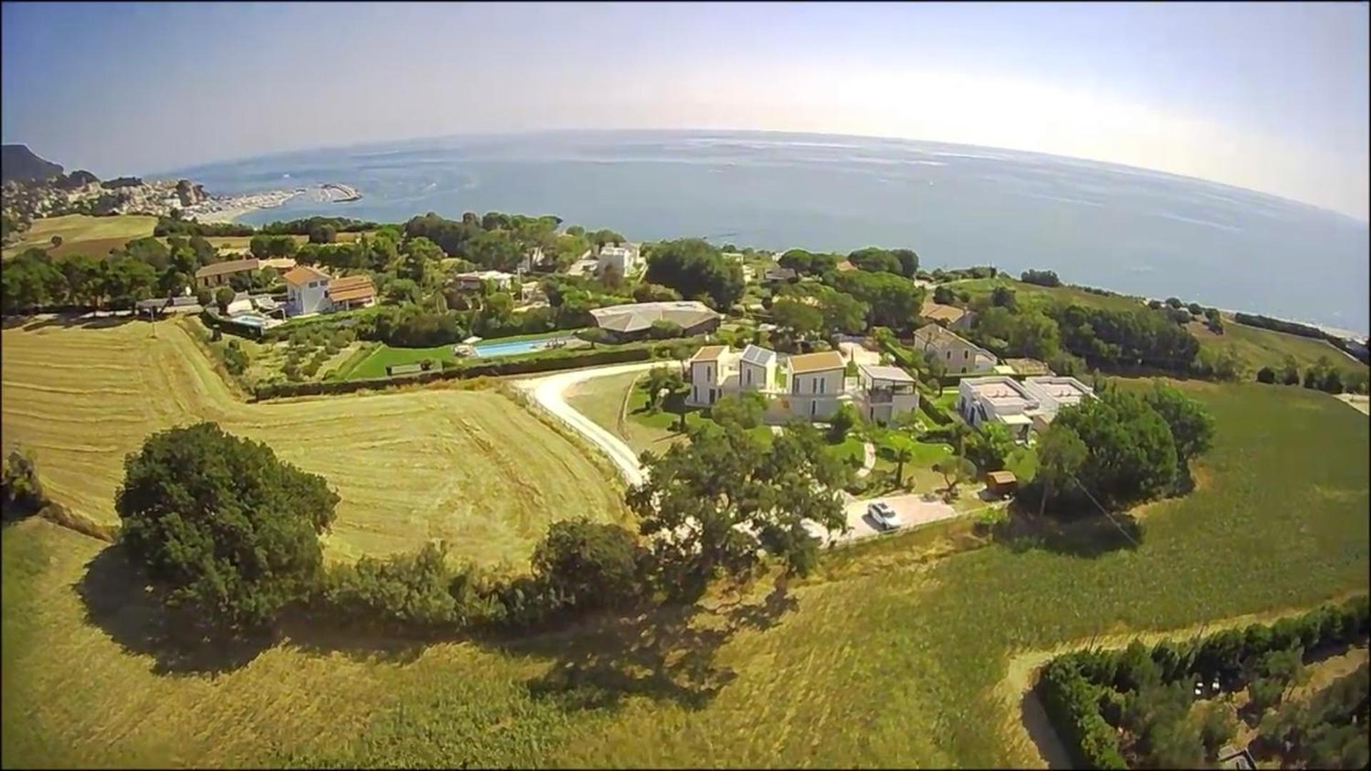 La Perla Relais Bed & Breakfast Numana Eksteriør bilde